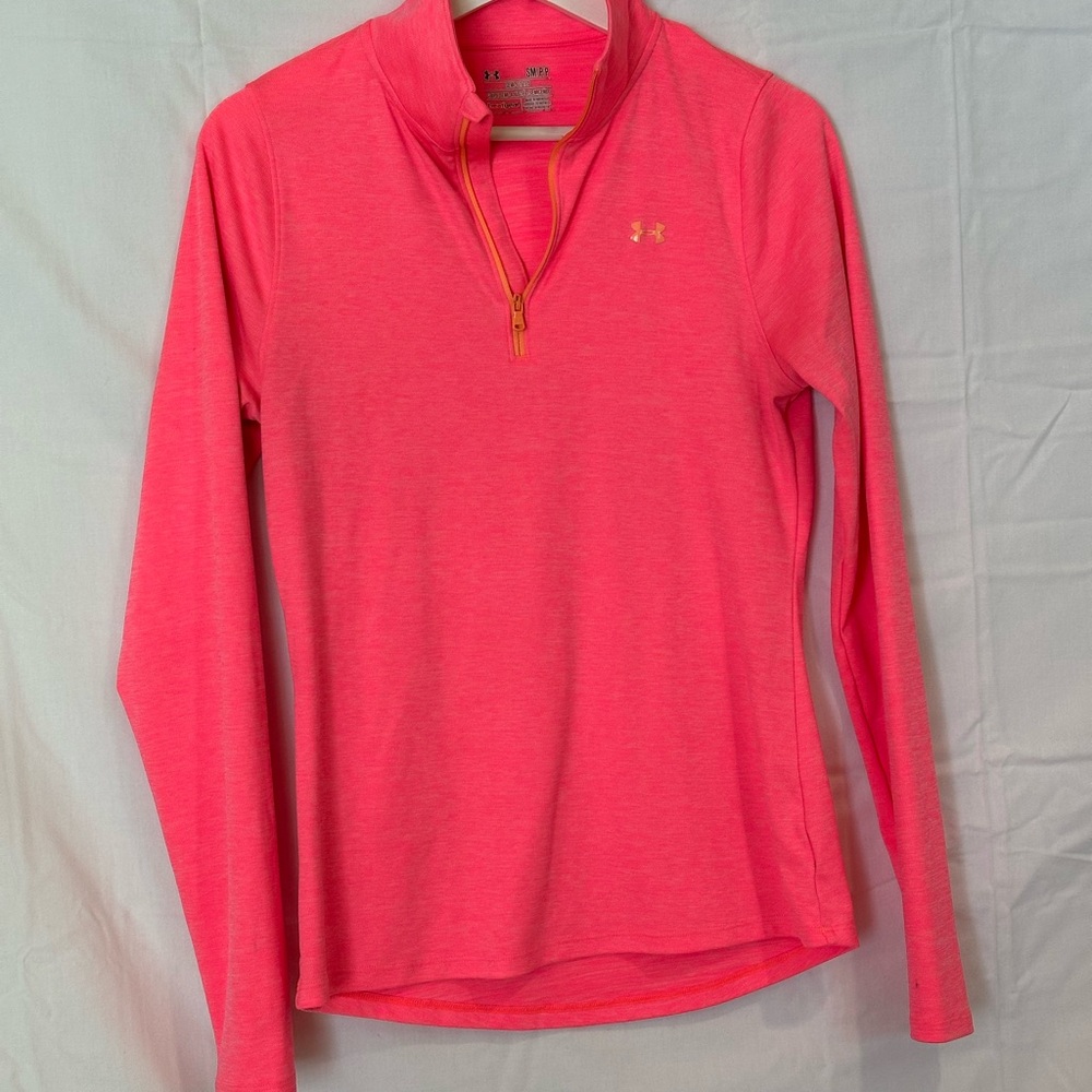 Under Armour Women's 1/4 Zip Size SmallPink Long Sleeve Pull Over